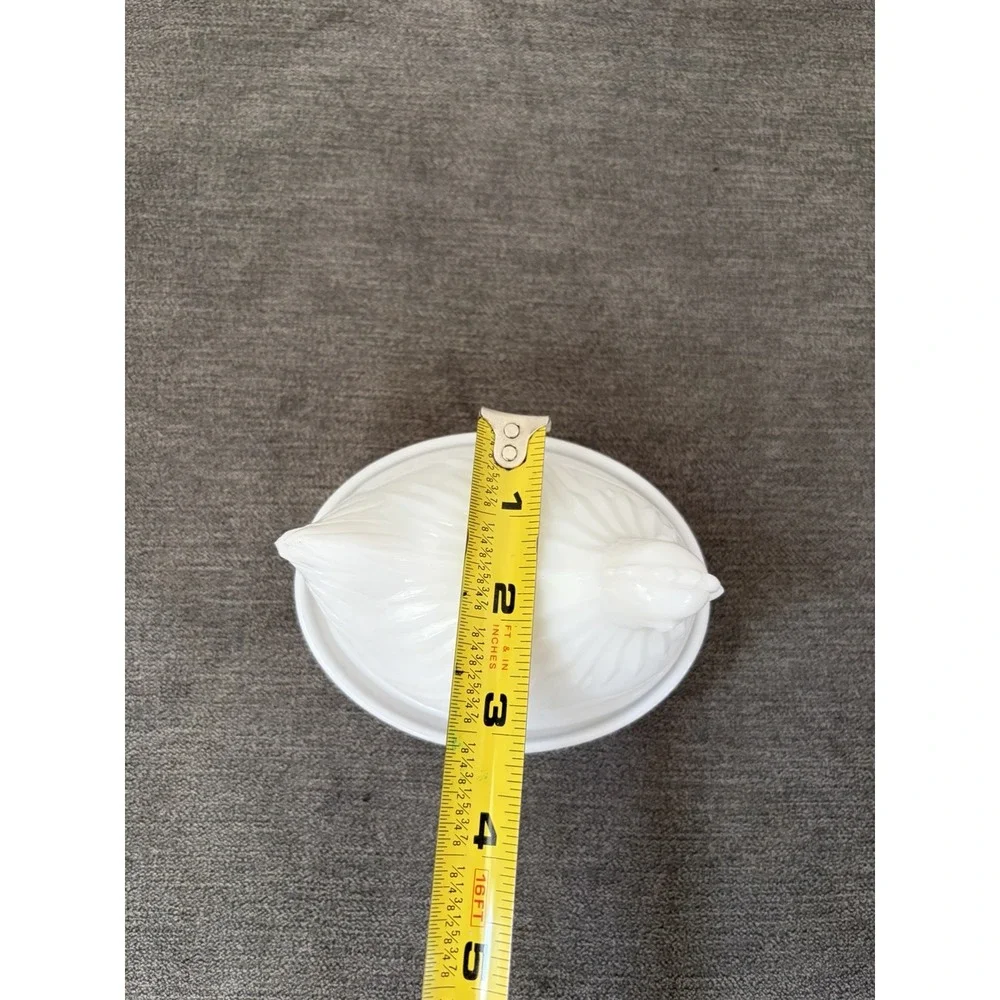 VTG Hazel Atlas Milk Glass Hen on Nest 4 1/2 